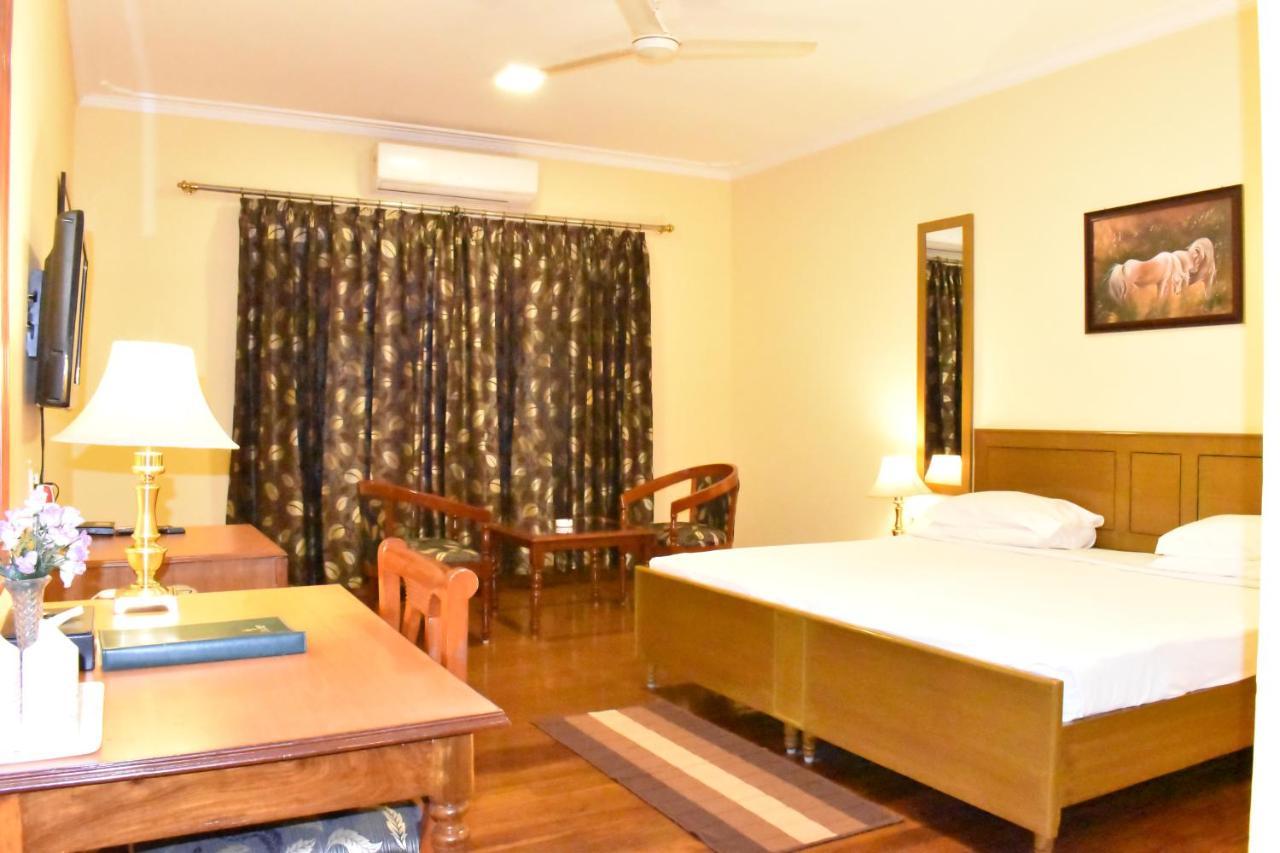 The Royal Residency Hotel Bodh Gaya Buitenkant foto