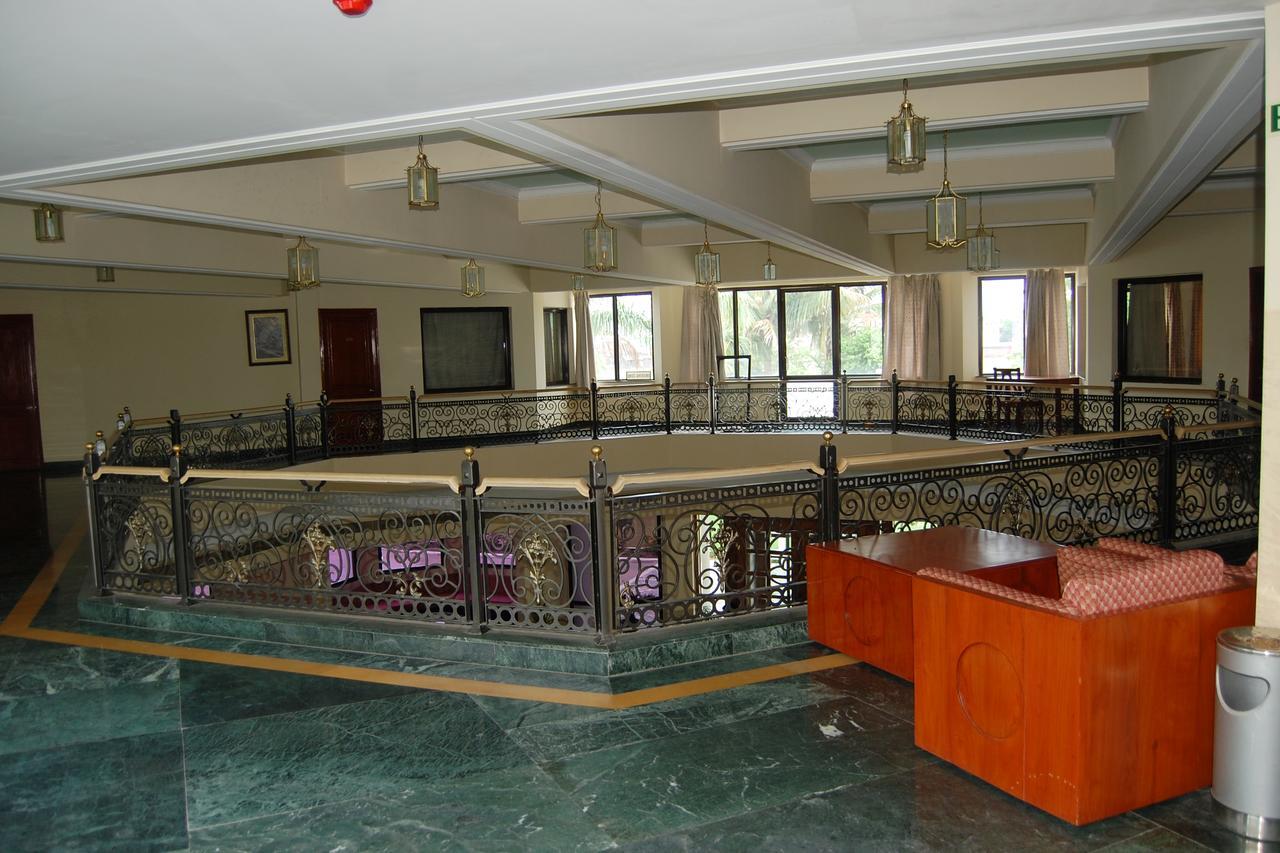 The Royal Residency Hotel Bodh Gaya Buitenkant foto