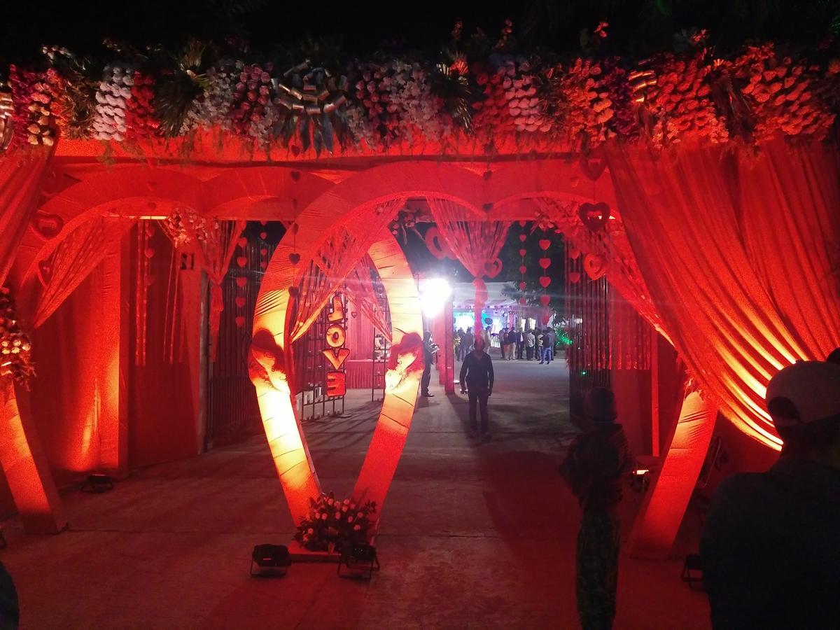 The Royal Residency Hotel Bodh Gaya Buitenkant foto