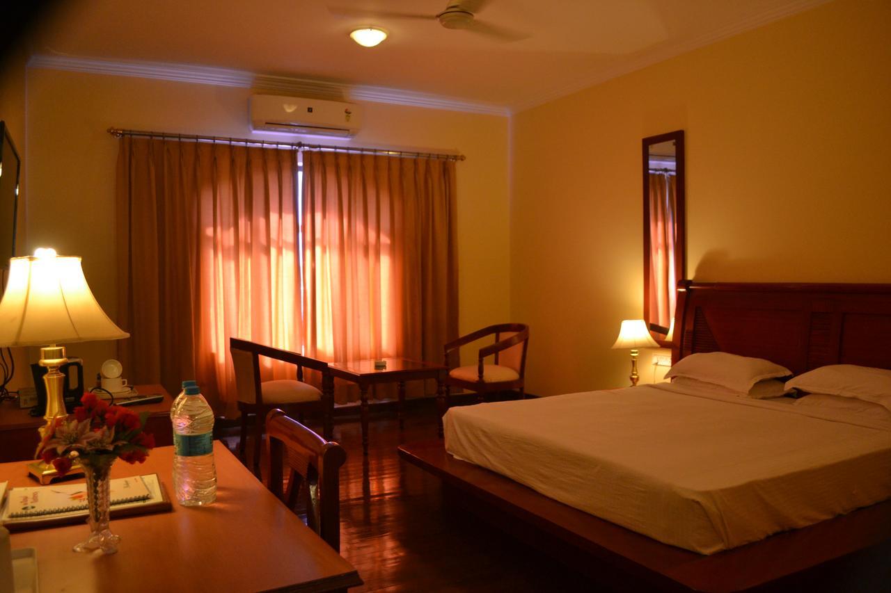 The Royal Residency Hotel Bodh Gaya Buitenkant foto