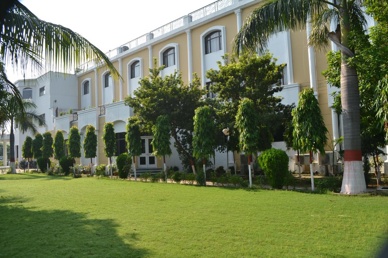 The Royal Residency Hotel Bodh Gaya Buitenkant foto