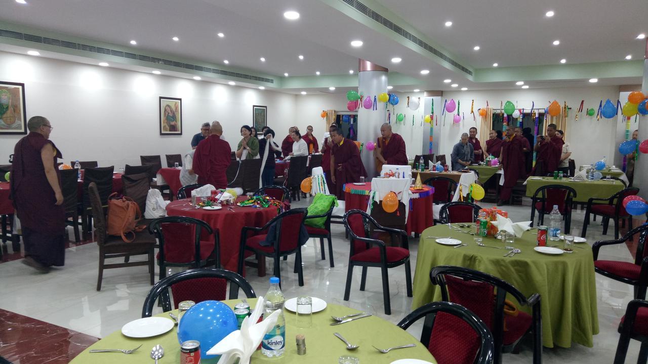 The Royal Residency Hotel Bodh Gaya Buitenkant foto
