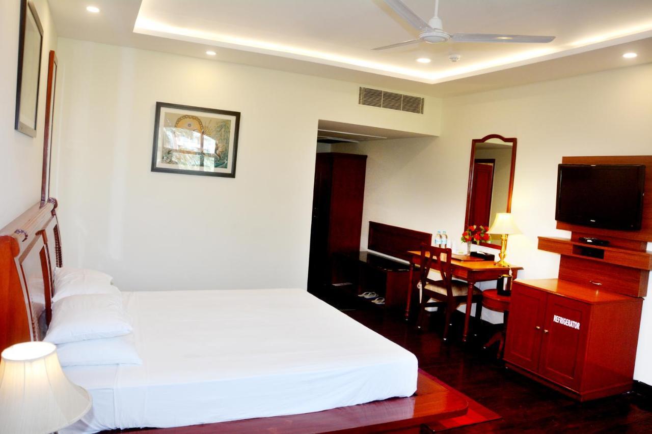The Royal Residency Hotel Bodh Gaya Buitenkant foto
