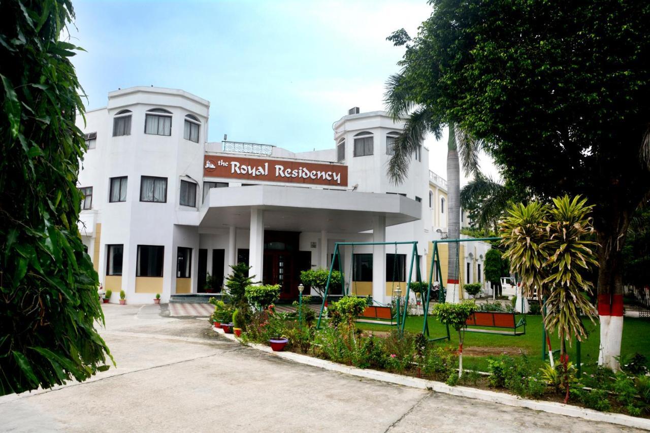The Royal Residency Hotel Bodh Gaya Buitenkant foto